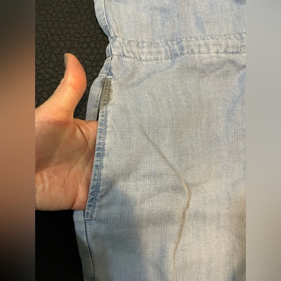 Cloth and Stone Evereve denim Buttton up Romper size small - Picture 5 of 11